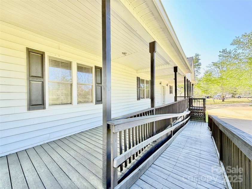 749 Shangri La Drive, Winnsboro, SC 29180.  MLS# CAR4246404, YatesRealty ID 6942. 