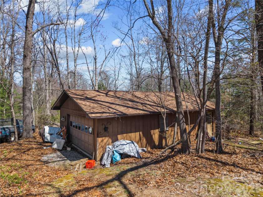 1086 Mine Gap Road, Zirconia, NC 28790.  MLS# CAR4361946, YatesRealty ID 6943. Detached Garage