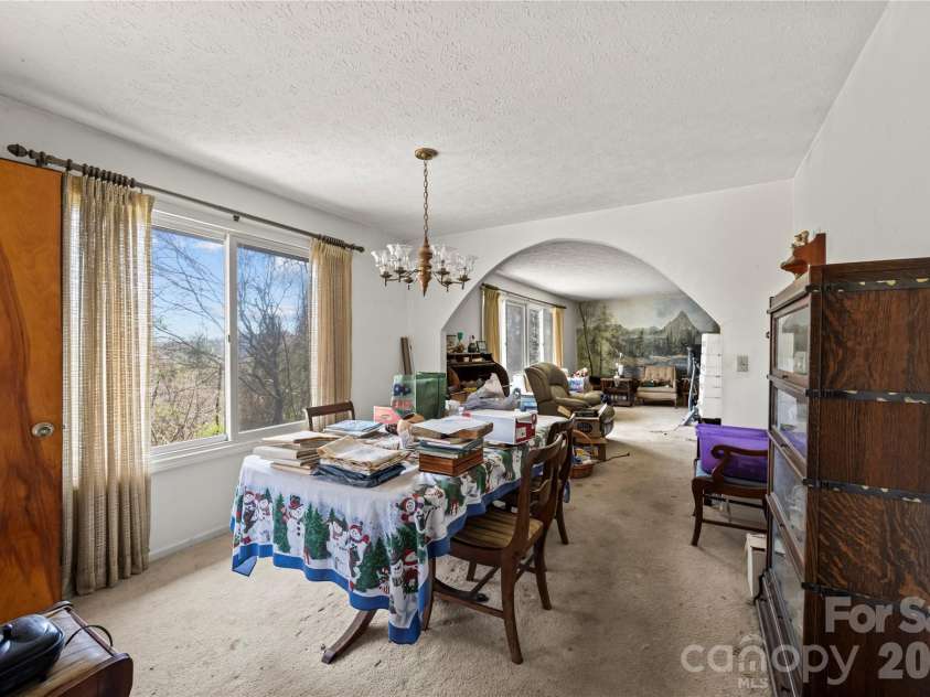 1086 Mine Gap Road, Zirconia, NC 28790.  MLS# CAR4361946, YatesRealty ID 6943. Dining