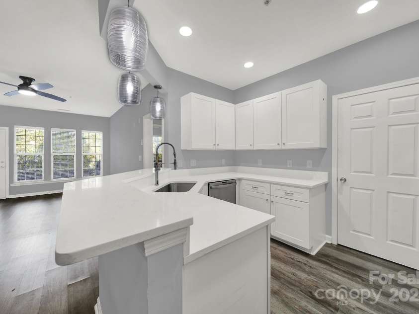 14307 San Paolo Lane, Charlotte, NC 28277.  MLS# CAR4189923, YatesRealty ID 6944. 