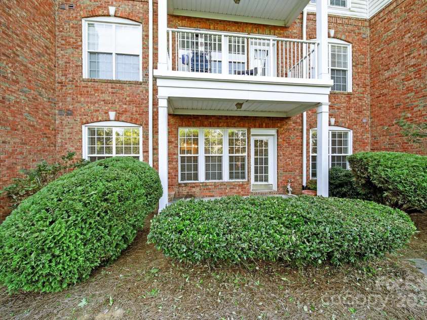 14307 San Paolo Lane, Charlotte, NC 28277.  MLS# CAR4189923, YatesRealty ID 6944. 