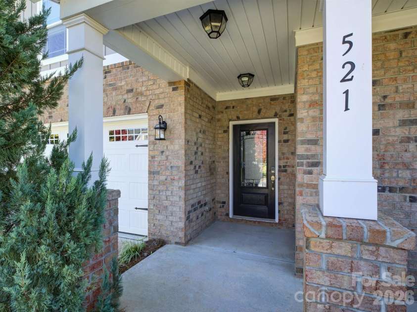 521 Trillium Way, Belmont, NC 28012.  MLS# CAR4314803, YatesRealty ID 6944. 