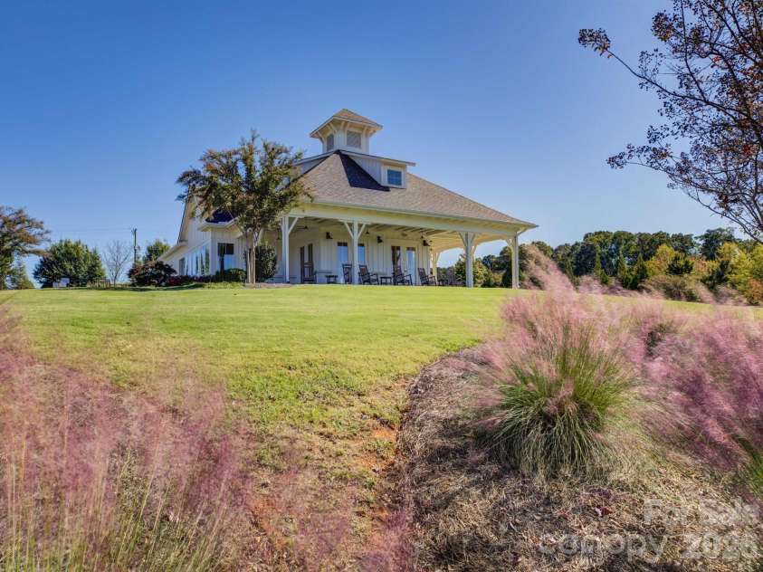 521 Trillium Way, Belmont, NC 28012.  MLS# CAR4314803, YatesRealty ID 6944. 