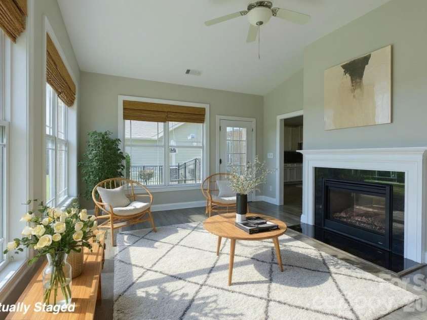 521 Trillium Way, Belmont, NC 28012.  MLS# CAR4314803, YatesRealty ID 6944. Sun room with filled with natural light 