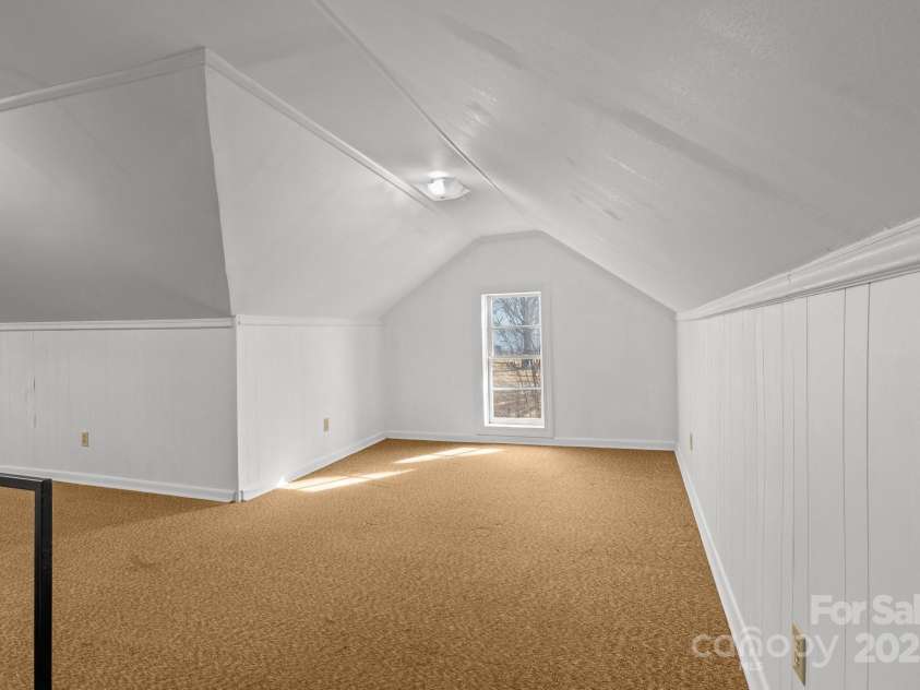 2614 US 321 Highway, Newton, NC 28658.  MLS# CAR4215731, YatesRealty ID 6946. 