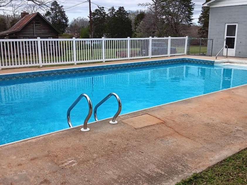 2614 US 321 Highway, Newton, NC 28658.  MLS# CAR4215731, YatesRealty ID 6946. 
