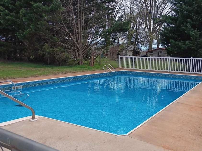 2614 US 321 Highway, Newton, NC 28658.  MLS# CAR4215731, YatesRealty ID 6946. 