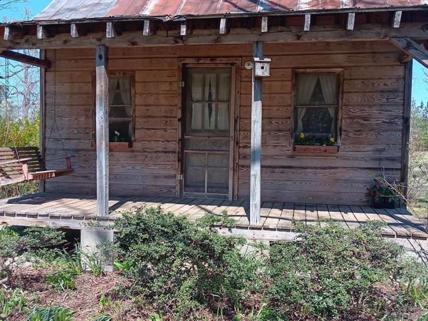 2614 US 321 Highway, Newton, NC 28658.  MLS# CAR4215731, YatesRealty ID 6946. 