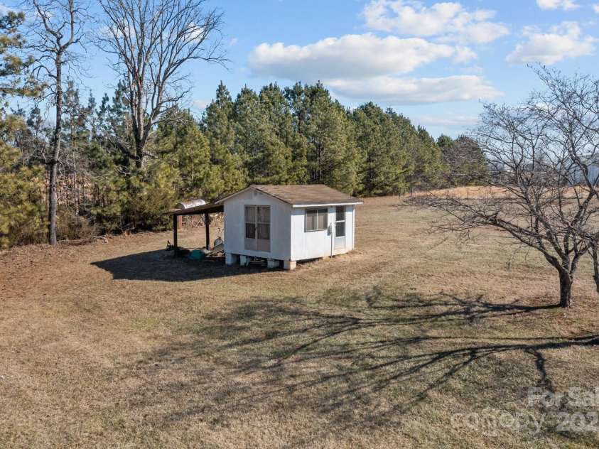 2614 US 321 Highway, Newton, NC 28658.  MLS# CAR4215731, YatesRealty ID 6946. Shed