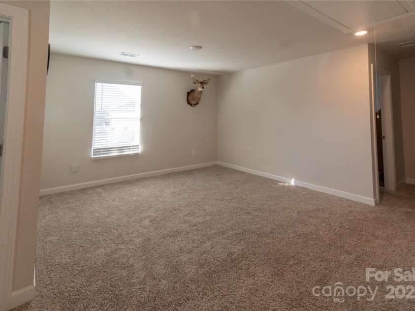 110 Matilda Street, Spartanburg, SC 29301.  MLS# CAR4225513, YatesRealty ID 6947. 