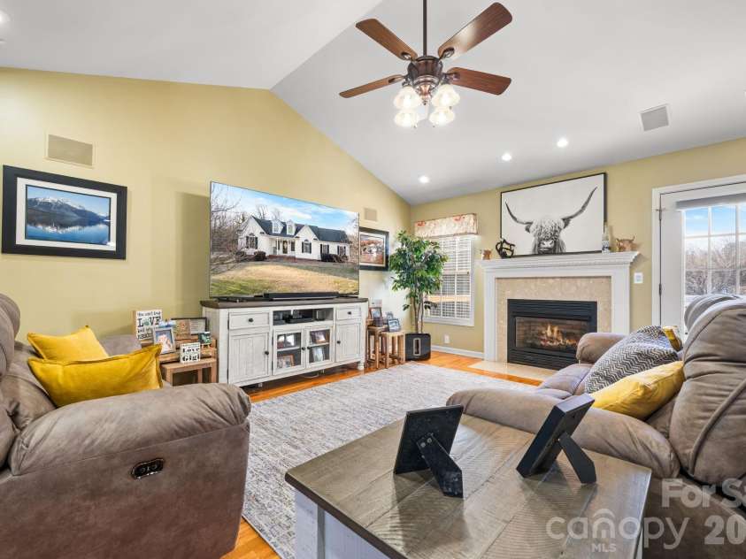 3155 Covington Way, Lenoir, NC 28645.  MLS# CAR4337338, YatesRealty ID 6947. 