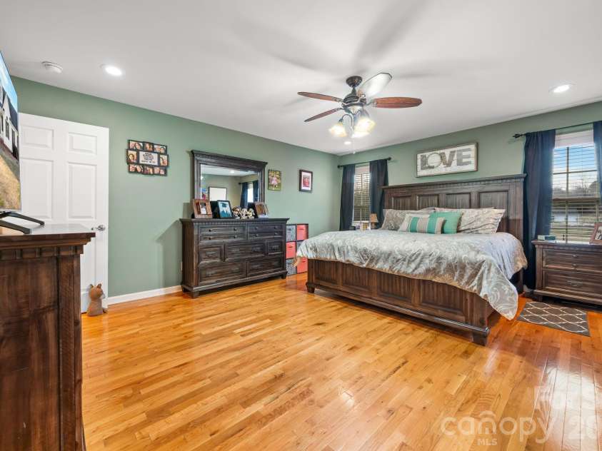 3155 Covington Way, Lenoir, NC 28645.  MLS# CAR4337338, YatesRealty ID 6947. 