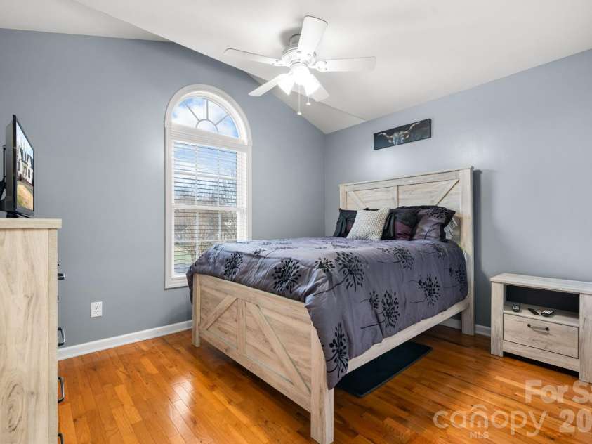 3155 Covington Way, Lenoir, NC 28645.  MLS# CAR4337338, YatesRealty ID 6947. 