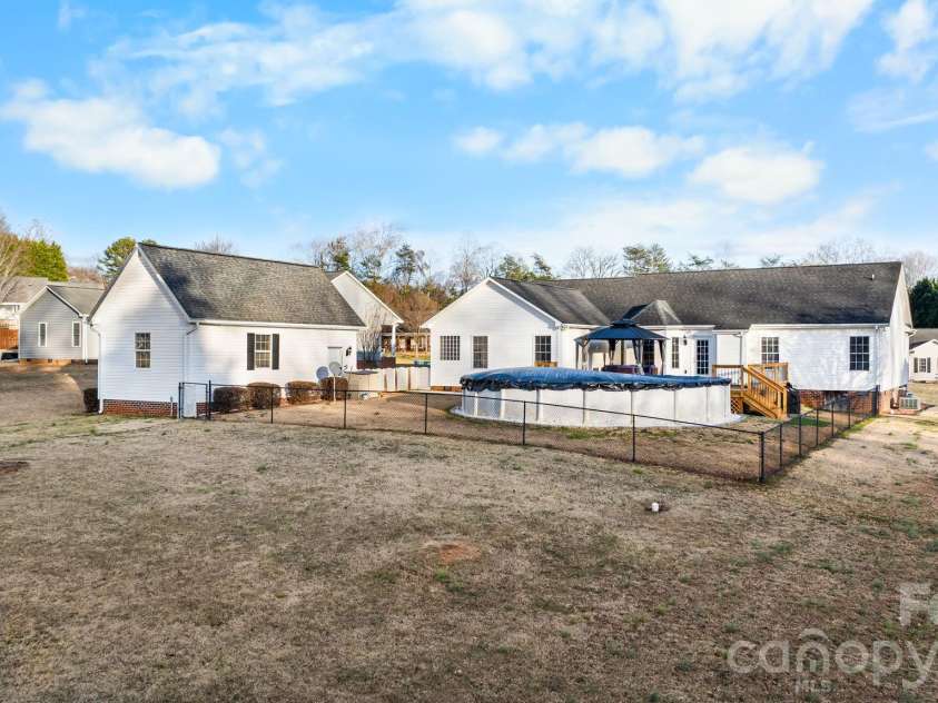 3155 Covington Way, Lenoir, NC 28645.  MLS# CAR4337338, YatesRealty ID 6947. 