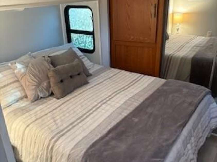 204 Lake Tillery Trail, Mount Gilead, NC 27306.  MLS# CAR4203308, YatesRealty ID 6948. 