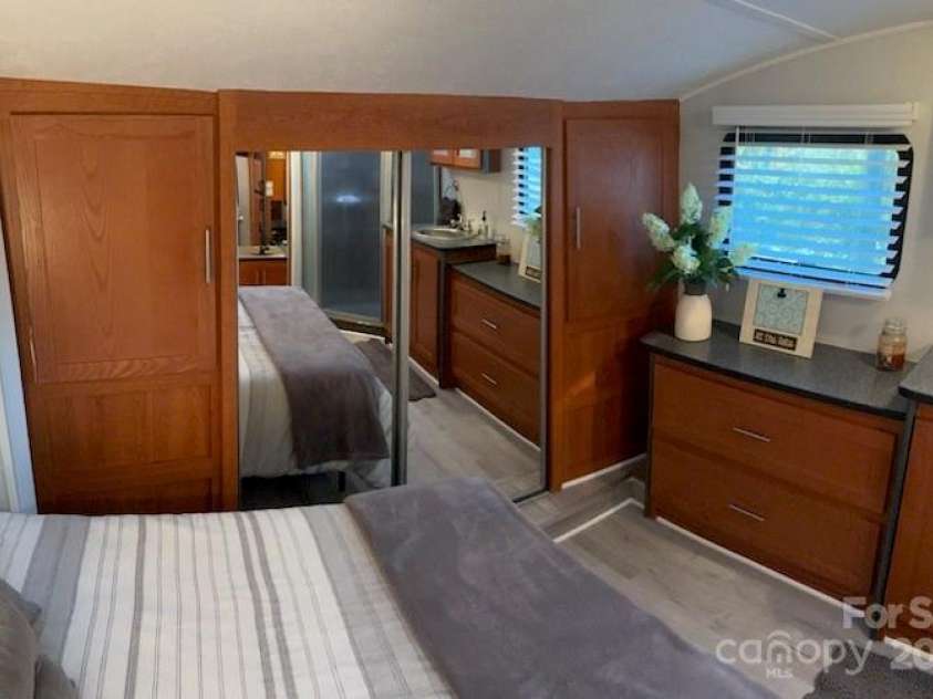 204 Lake Tillery Trail, Mount Gilead, NC 27306.  MLS# CAR4203308, YatesRealty ID 6948. 