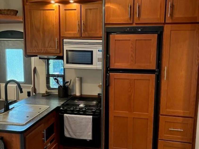 204 Lake Tillery Trail, Mount Gilead, NC 27306.  MLS# CAR4203308, YatesRealty ID 6948. 