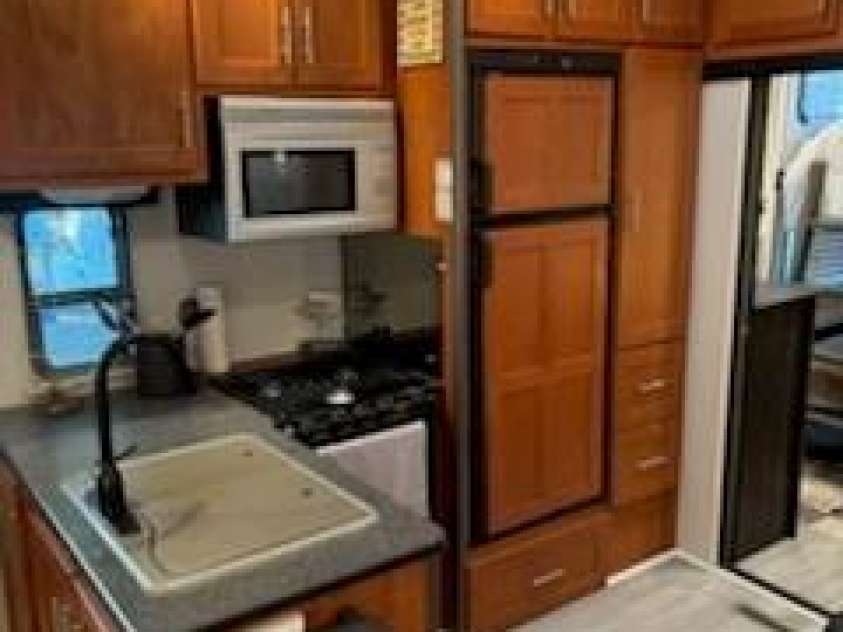 204 Lake Tillery Trail, Mount Gilead, NC 27306.  MLS# CAR4203308, YatesRealty ID 6948. 