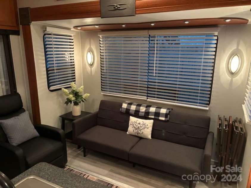 204 Lake Tillery Trail, Mount Gilead, NC 27306.  MLS# CAR4203308, YatesRealty ID 6948. 