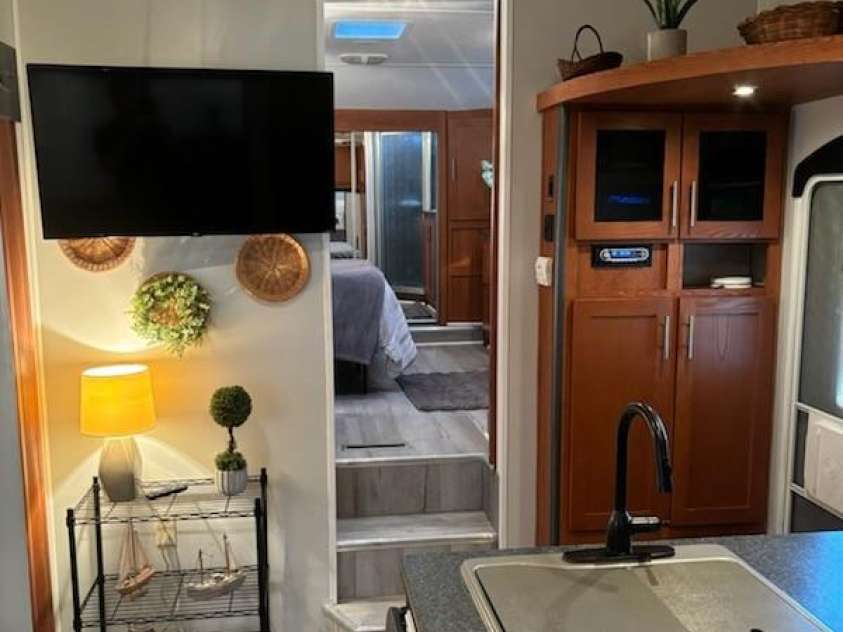 204 Lake Tillery Trail, Mount Gilead, NC 27306.  MLS# CAR4203308, YatesRealty ID 6948. 