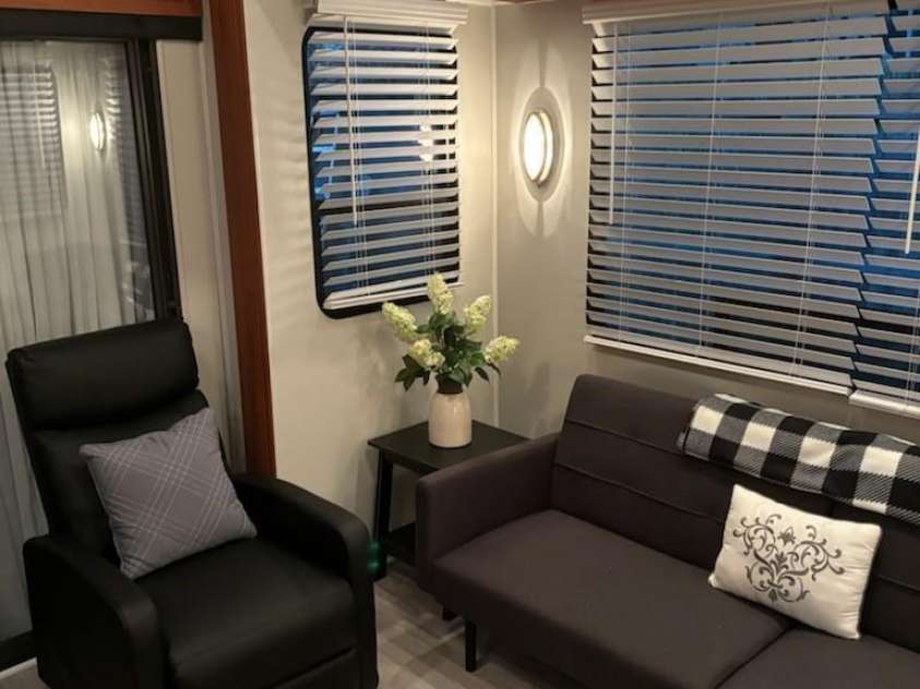 204 Lake Tillery Trail, Mount Gilead, NC 27306.  MLS# CAR4203308, YatesRealty ID 6948. 