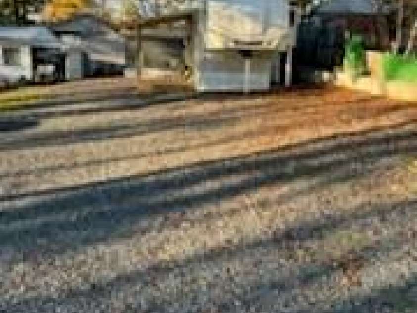 204 Lake Tillery Trail, Mount Gilead, NC 27306.  MLS# CAR4203308, YatesRealty ID 6948. 