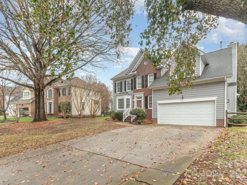 1210 Foxfield Road, Waxhaw, NC 28173.  MLS# CAR4329199, YatesRealty ID 6949. 