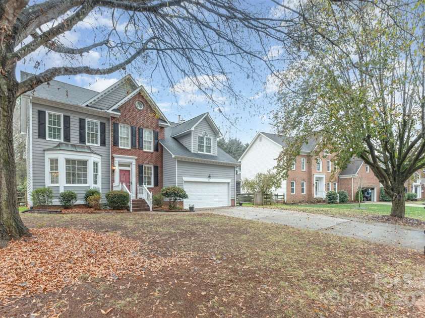 1210 Foxfield Road, Waxhaw, NC 28173.  MLS# CAR4329199, YatesRealty ID 6949. 
