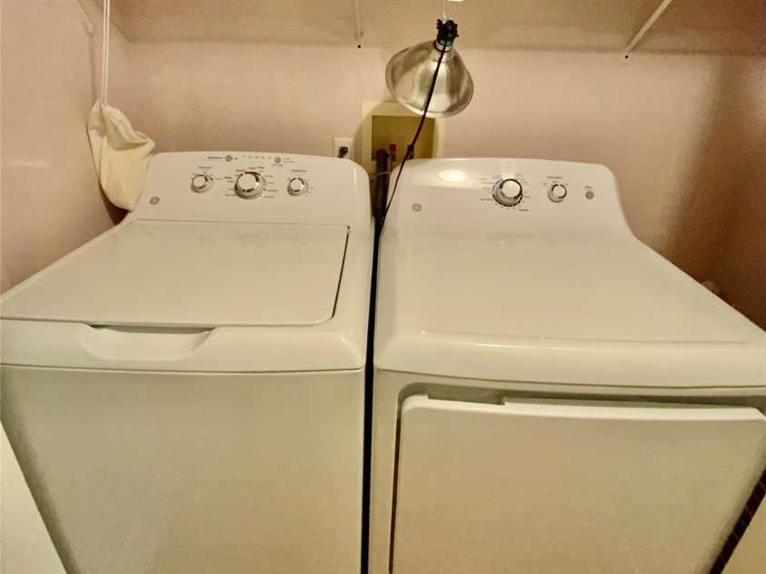 122 Hamilton Park, Rutherfordton, NC 28139.  MLS# CAR4218849, YatesRealty ID 6949. Hallway Laundry Closet