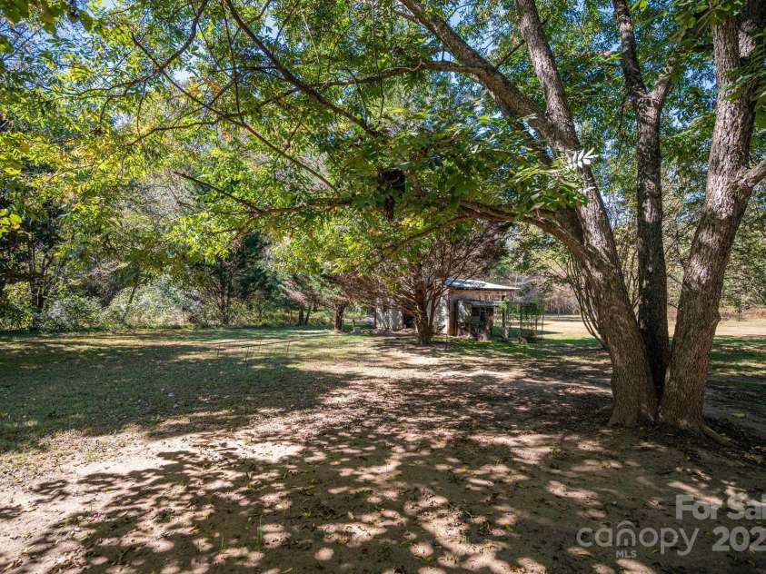 3597 Ray Danner Road, Maiden, NC 28650.  MLS# CAR4313245, YatesRealty ID 695. 