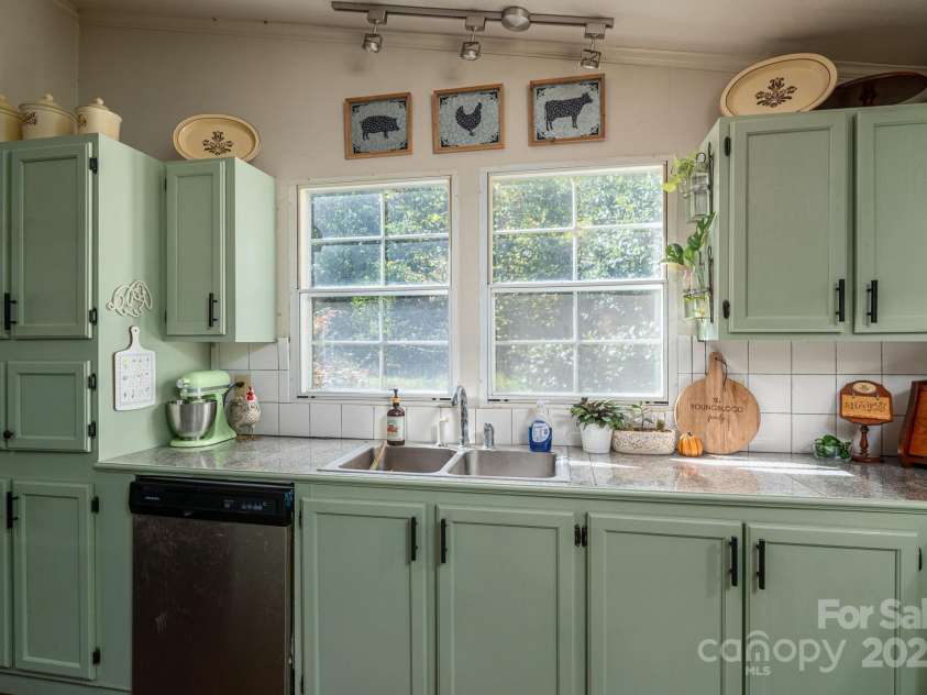 3597 Ray Danner Road, Maiden, NC 28650.  MLS# CAR4313245, YatesRealty ID 695. 