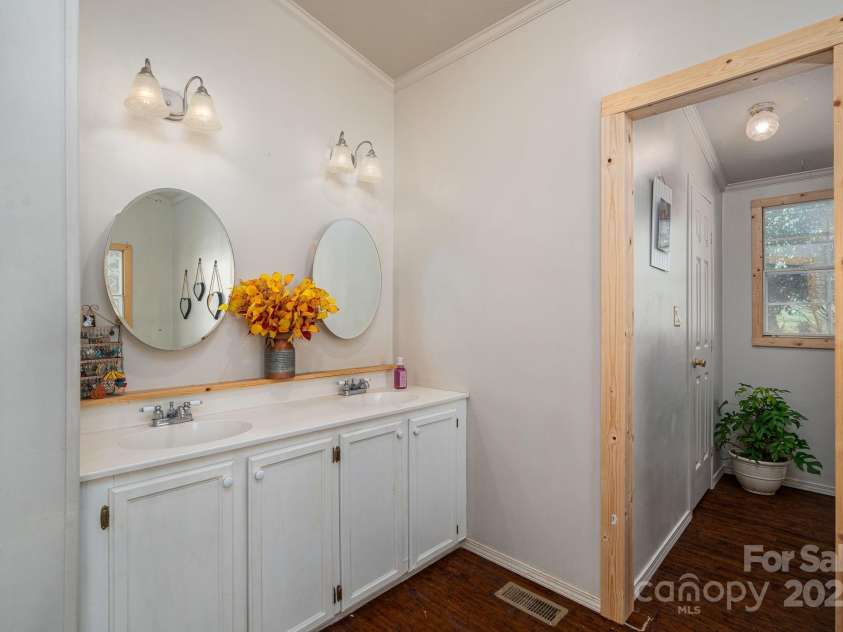 3597 Ray Danner Road, Maiden, NC 28650.  MLS# CAR4313245, YatesRealty ID 695. 