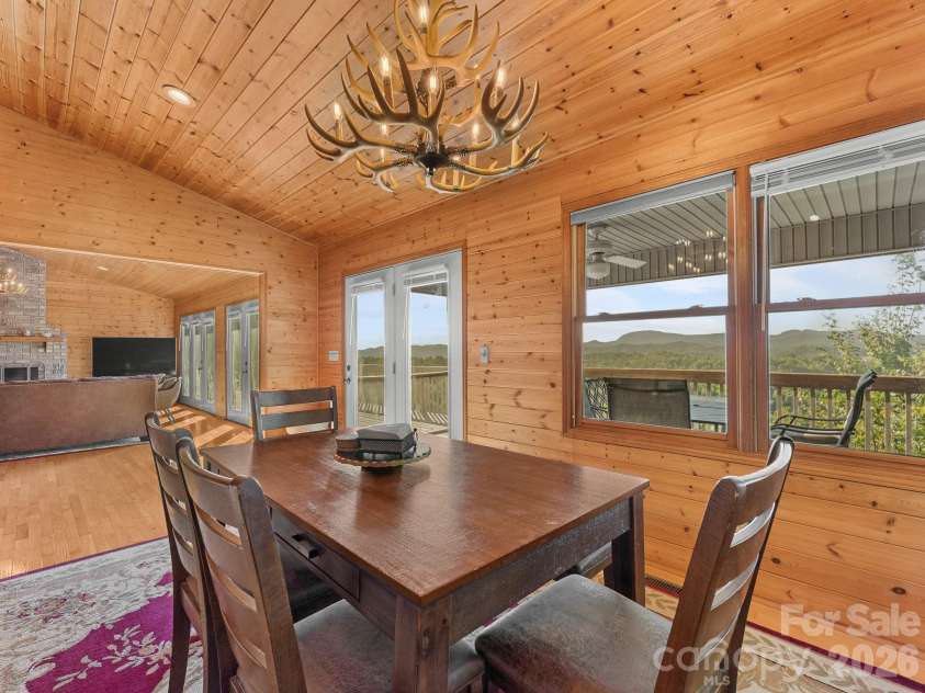 70 Moor Lane, Brevard, NC 28712.  MLS# CAR4429937, YatesRealty ID 695. 