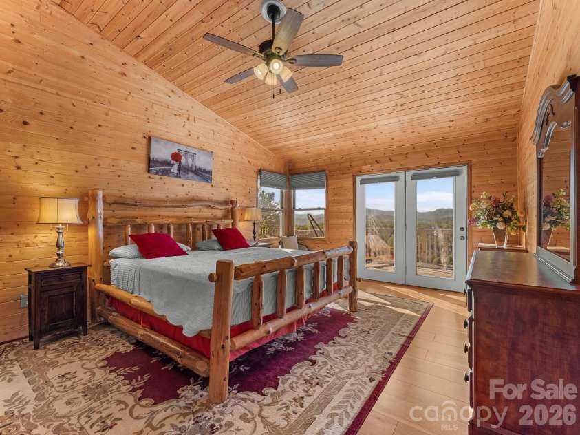 70 Moor Lane, Brevard, NC 28712.  MLS# CAR4429937, YatesRealty ID 695. 