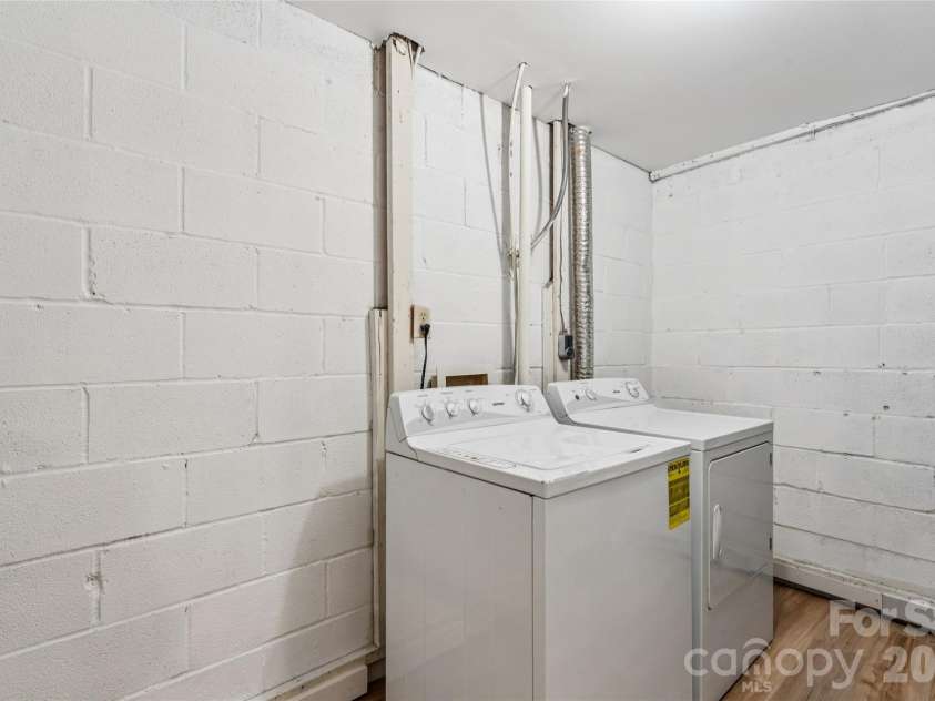 655 Lex Drive, Charlotte, NC 28262.  MLS# CAR4359903, YatesRealty ID 6951. Laundry room located in the basement