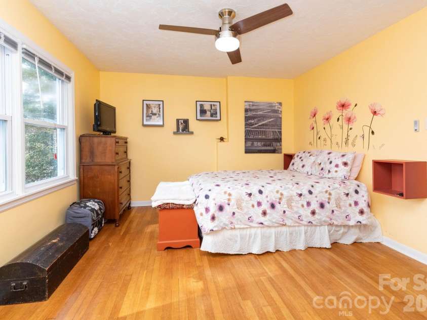 249 Gudger Hill Road, Cullowhee, NC 28723.  MLS# CAR4352278, YatesRealty ID 6952. 
