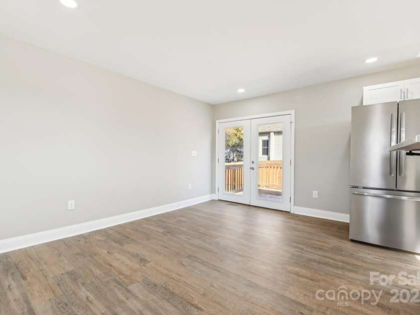 287 Young Avenue, Concord, NC 28025.  MLS# CAR4205386, YatesRealty ID 6952. 