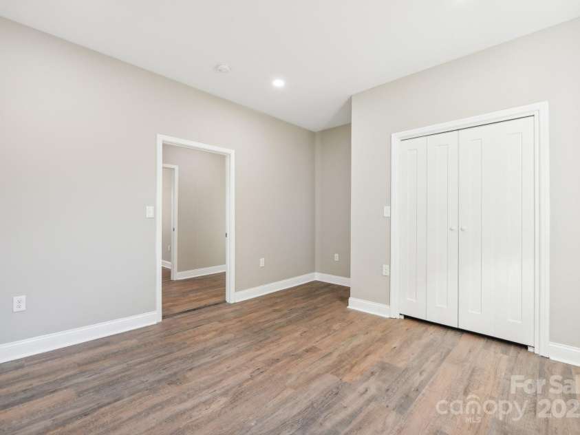 287 Young Avenue, Concord, NC 28025.  MLS# CAR4205386, YatesRealty ID 6952. 