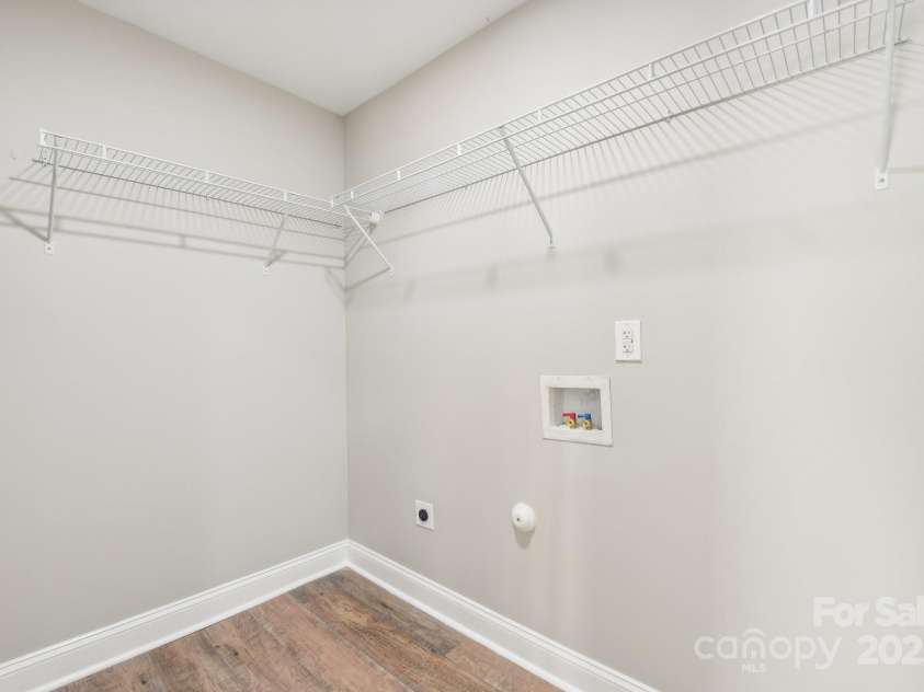 287 Young Avenue, Concord, NC 28025.  MLS# CAR4205386, YatesRealty ID 6952. 