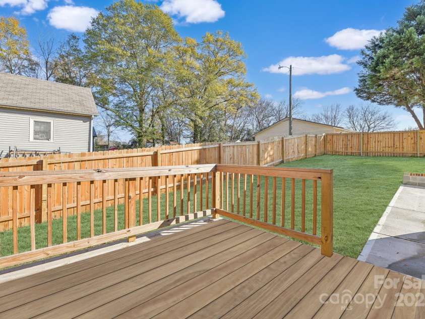 287 Young Avenue, Concord, NC 28025.  MLS# CAR4205386, YatesRealty ID 6952. 