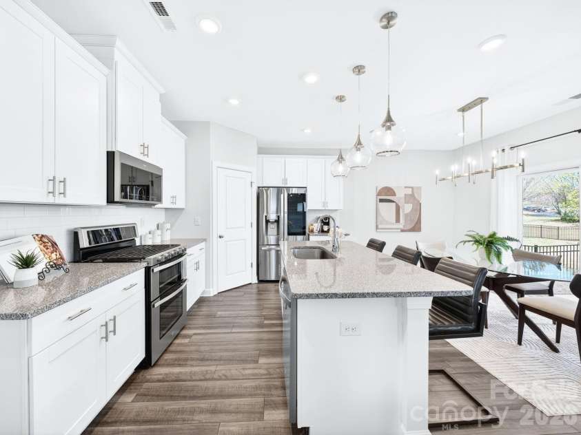 4620 Millennium Avenue, Charlotte, NC 28217.  MLS# CAR4344970, YatesRealty ID 6955. 