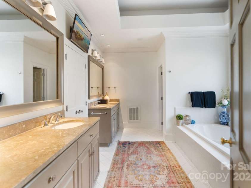 12201 Pine Valley Club Drive, Charlotte, NC 28277.  MLS# CAR4216927, YatesRealty ID 6958. 