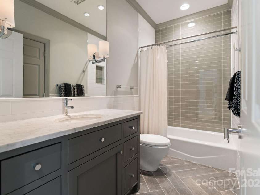 12201 Pine Valley Club Drive, Charlotte, NC 28277.  MLS# CAR4216927, YatesRealty ID 6958. 