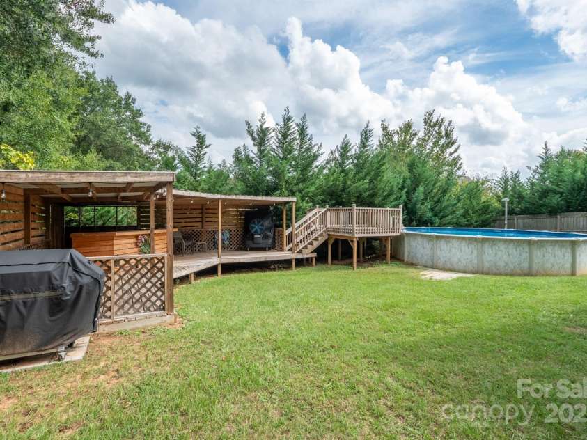1812 Sam Smith Road, Fort Mill, SC 29708.  MLS# CAR4243486, YatesRealty ID 6959. 