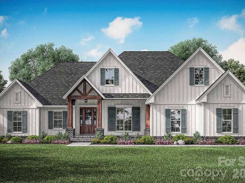 606 Stonecroft Court, Lenoir, NC 28645.  MLS# CAR4359585, YatesRealty ID 6959. 