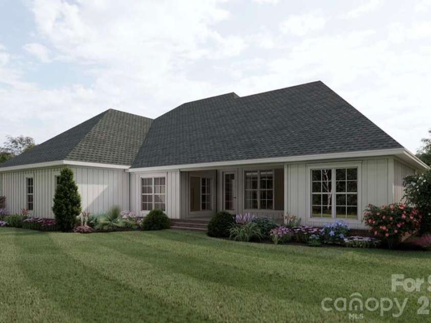 606 Stonecroft Court, Lenoir, NC 28645.  MLS# CAR4359585, YatesRealty ID 6959. 