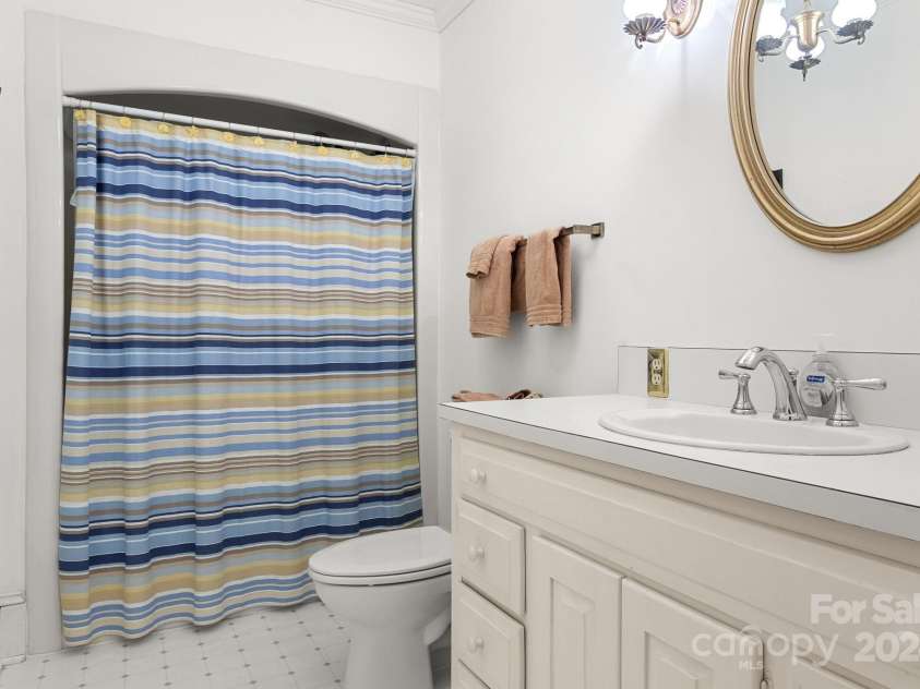 205 Vauxhall Drive, Shelby, NC 28150.  MLS# CAR4131707, YatesRealty ID 696. Additional bathroom