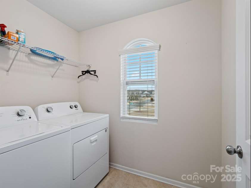 1414 Kings Grove Drive, York, SC 29745.  MLS# CAR4212723, YatesRealty ID 6961. Laundry