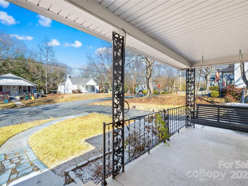 404 Ford Street, Kannapolis, NC 28083.  MLS# CAR4215318, YatesRealty ID 6963. 