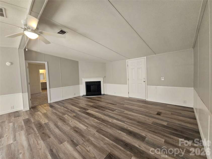 1288 Meadowland Drive, Lincolnton, NC 28092.  MLS# CAR4363042, YatesRealty ID 6964. 